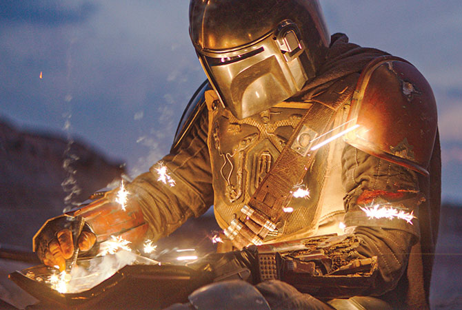 Enlargeable image of Star Wars character covered in sparks