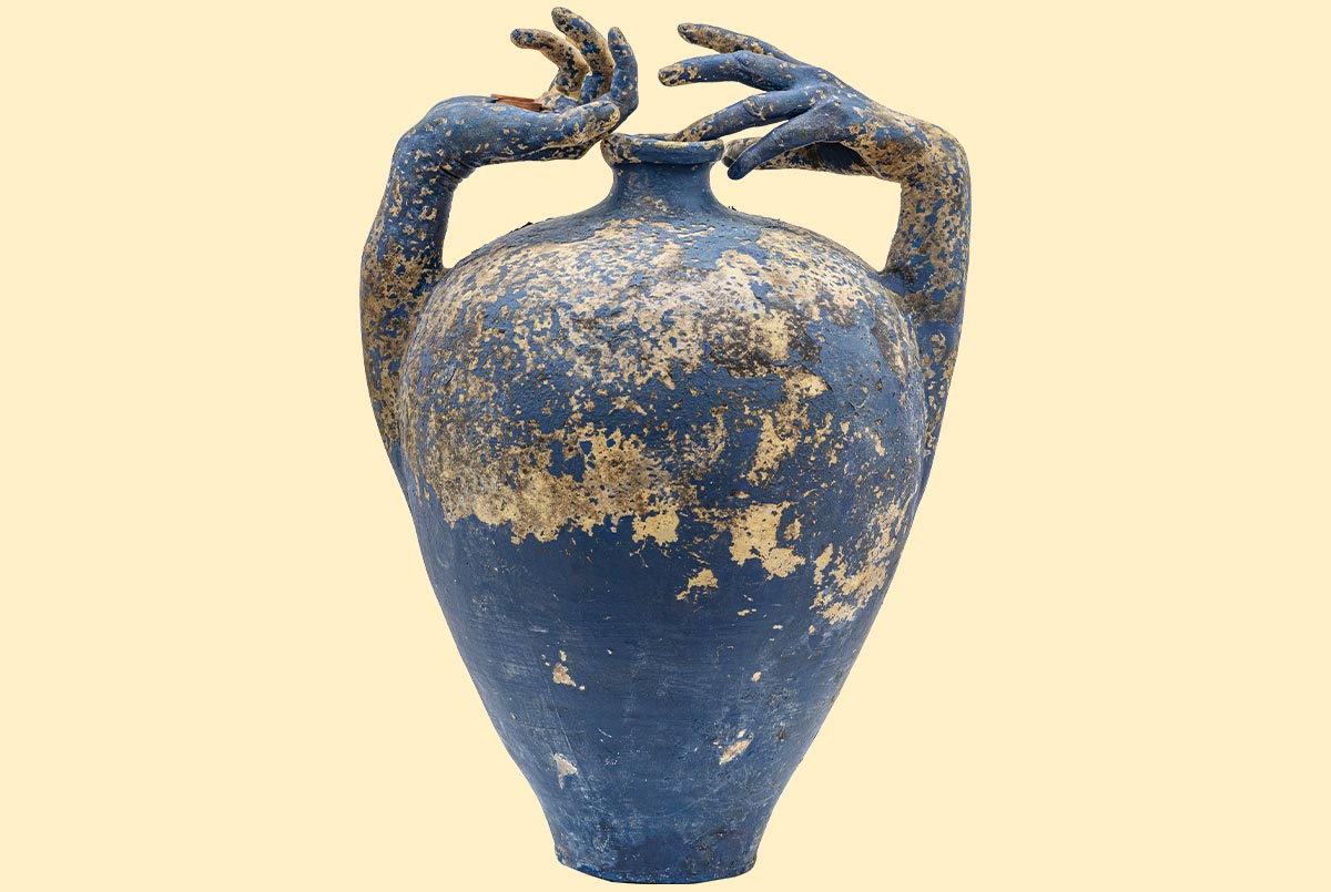 Image of a vase with arms